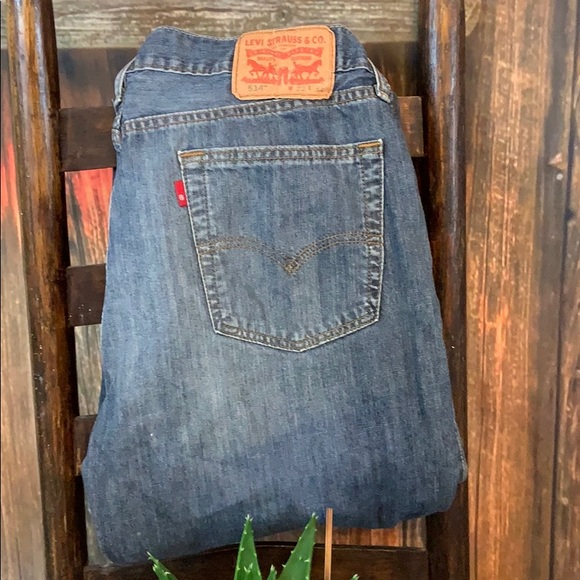 Levi’s - Picture 2 of 4